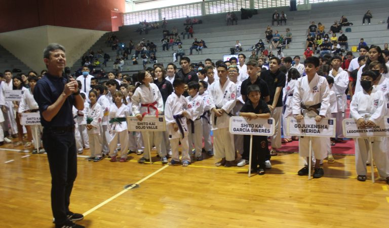 Inauguran fase estatal de los nacionales Conade, con karate