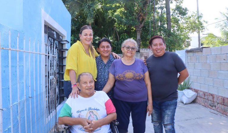 Cecilia Patrón trabaja en equipo para atender necesidades de los adultos mayores 